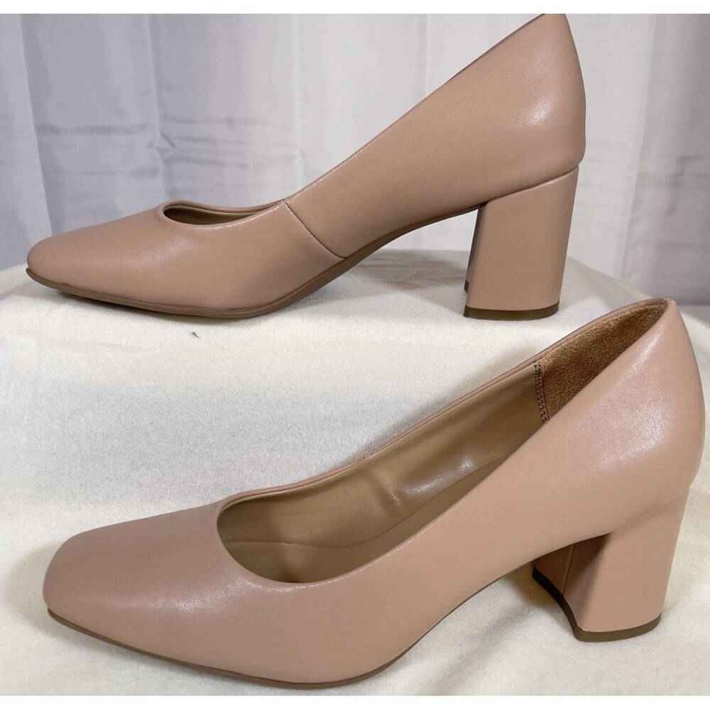 NWOB Naturalizer Women's Warner Pump Creme Brulee Square Toe Block Heel Size 9.5